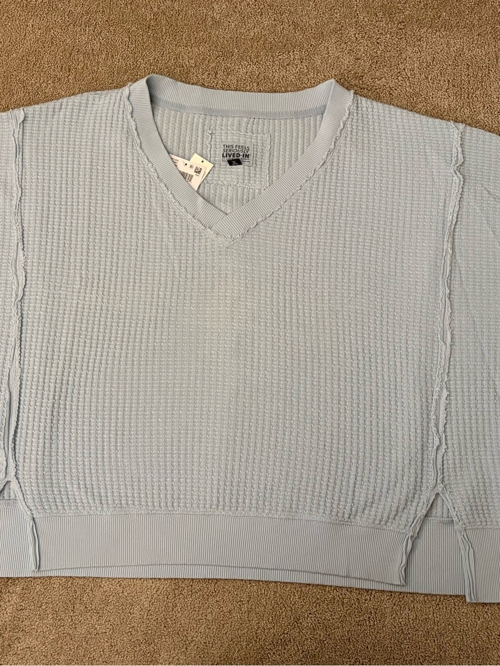 American Eagle Women’s Pale Blue V-Neck Waffle Knit Sweater - Picture 2 of 8